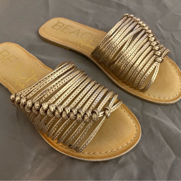 Beach by Matisse Gold & Tan Sandals - Picture 1 of 5